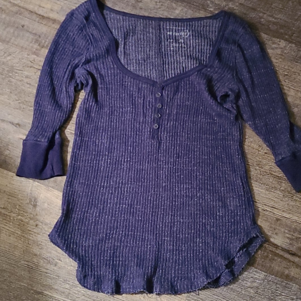 ~WE THE FREE~Free People~Waffle knit V-neck Top